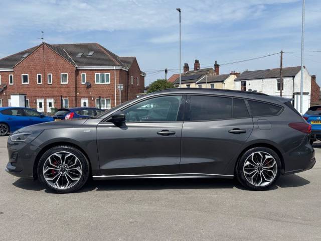 2024 Ford Focus 1.0 EcoBoost Hybrid mHEV ST-Line X 5dr