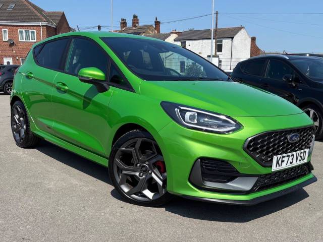 Ford Fiesta 1.5T EcoBoost ST-3 Euro 6 (s/s) 5dr Hatchback Petrol Mean Green