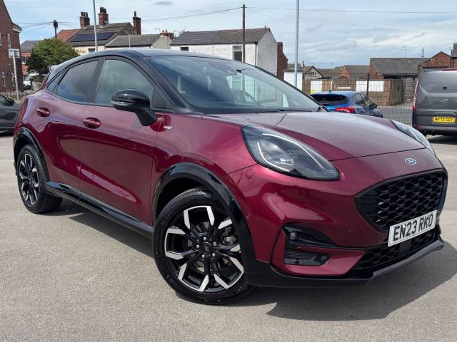 Ford Puma 1.0 EcoBoost Hybrid mHEV Vivid Ruby Edition 5dr Hatchback Petrol RED