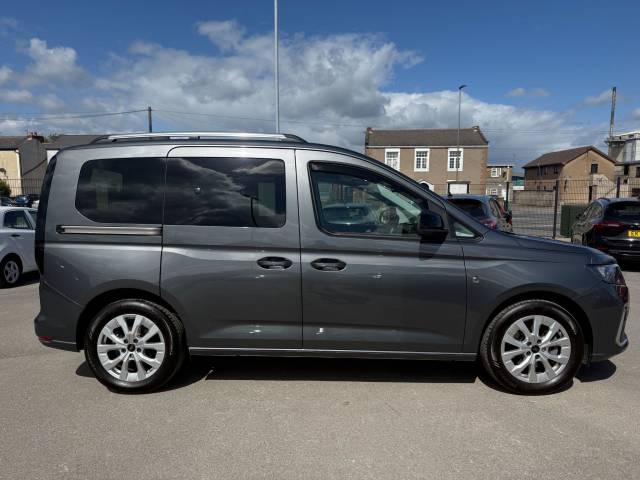 2024 Ford Tourneo Connect 2.0 EcoBlue Titanium 5dr Auto