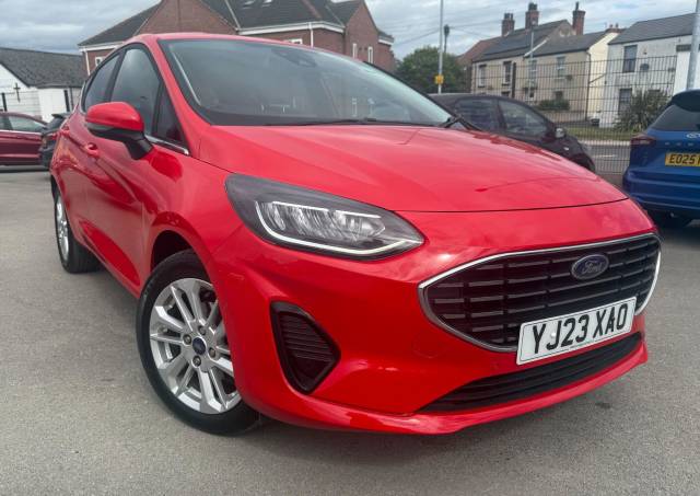 Ford Fiesta 1.0 EcoBoost Titanium 5dr Hatchback Petrol RED
