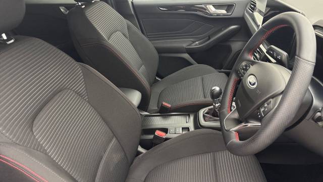 2025 Ford Focus 1.0 EcoBoost Hybrid mHEV ST-Line X Edition 5dr