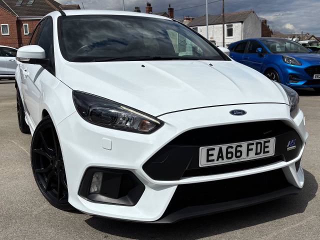 2016 Ford Focus 2.3 EcoBoost 5dr