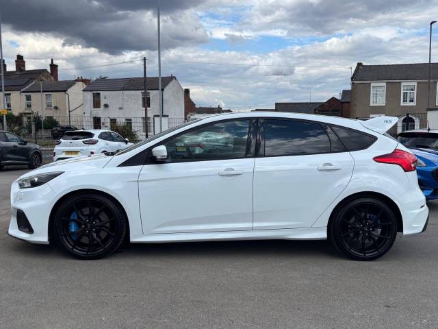 2016 Ford Focus 2.3 EcoBoost 5dr