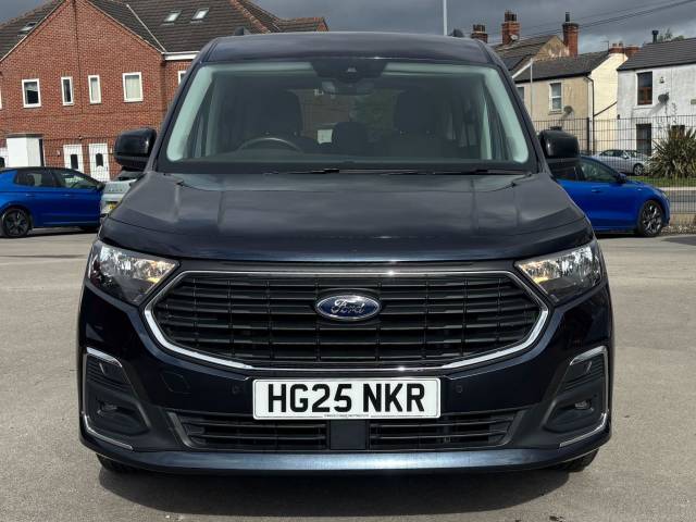 2025 Ford Tourneo Connect 2.0 EcoBlue Titanium 5dr Auto