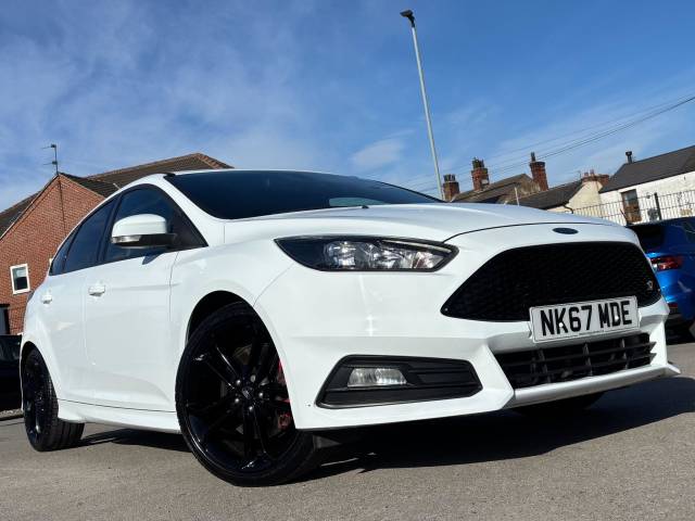 2017 Ford Focus 2.0T EcoBoost ST-2 5dr
