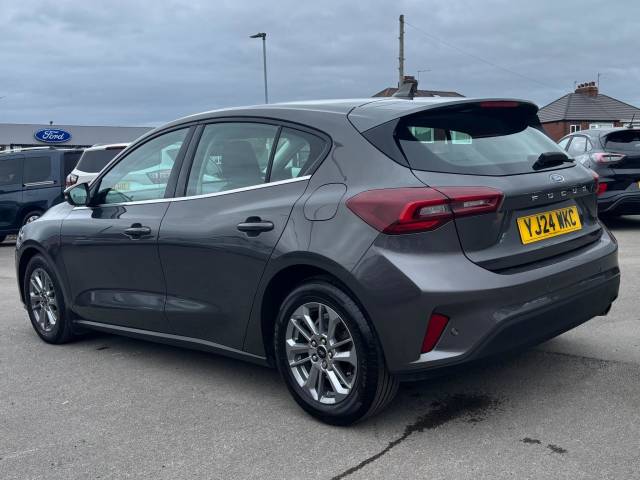 2024 Ford Focus 1.0 EcoBoost Hybrid mHEV Titanium 5dr